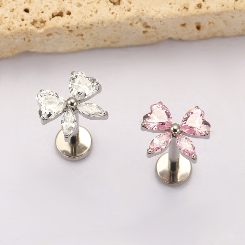 ASTM F136 TItanium Hart CZ Boo - Zoor Body Jewelry recensie en prijs