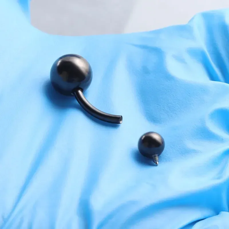F136 Titanium Doorboord Navel  - Zoor Body Jewelry recensie en prijs