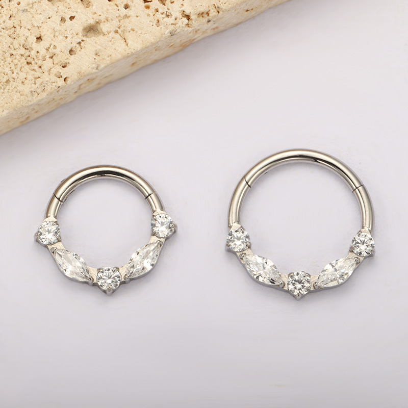 ASTM F136 Titanium Marquise CZ - Zoor Body Jewelry recensie en prijs