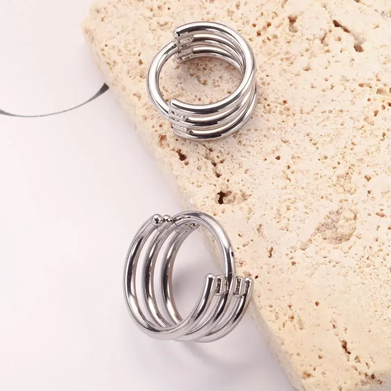 G23 Titanium Drielaagse Holle  - Body Piercing Quality Jewelry recensie en prijs